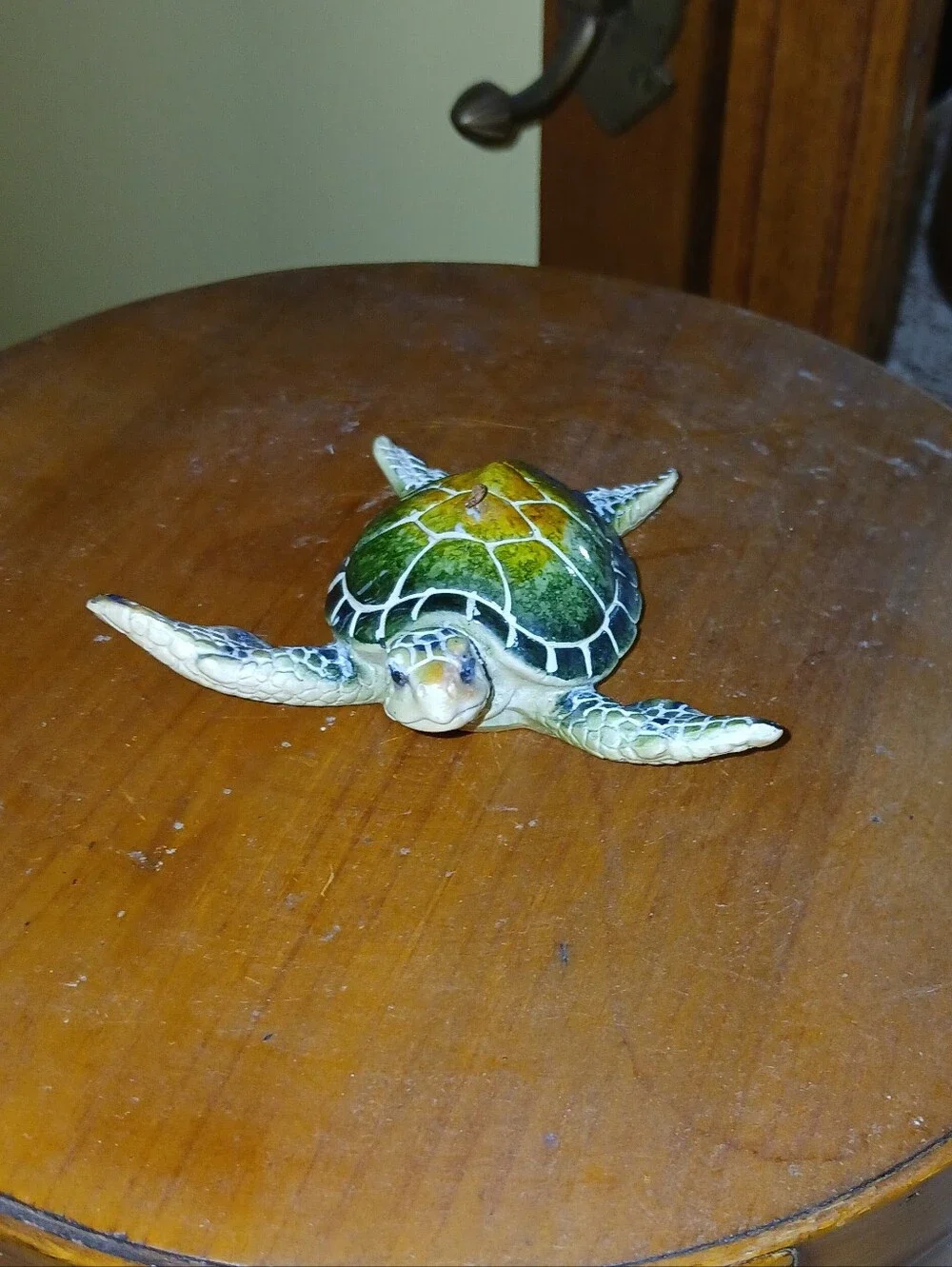 Green Sea Turtle Resin Ornament